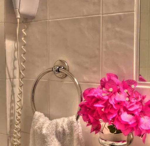 Ostria Aparthotel 3*