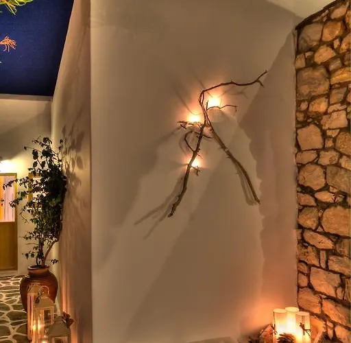 Ostria Naousa (Paros)