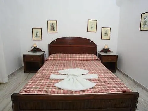 Ostria Aparthotel 3*