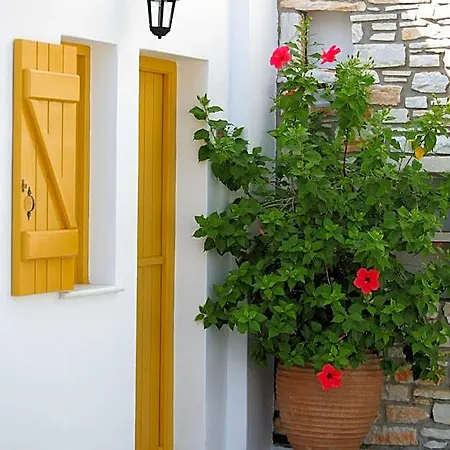 Ostria Ξενοδοχείο με διαμερίσματα