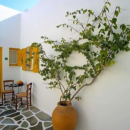 Ostria Νάουσα