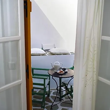 Ξενοδοχείο με διαμερίσματα Ostria Νάουσα