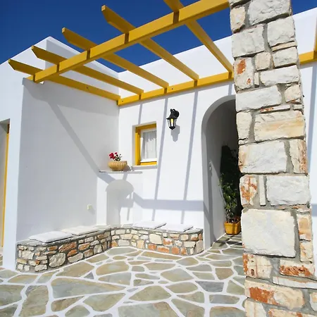 Aparthotel Ostria Naousa (Paros)