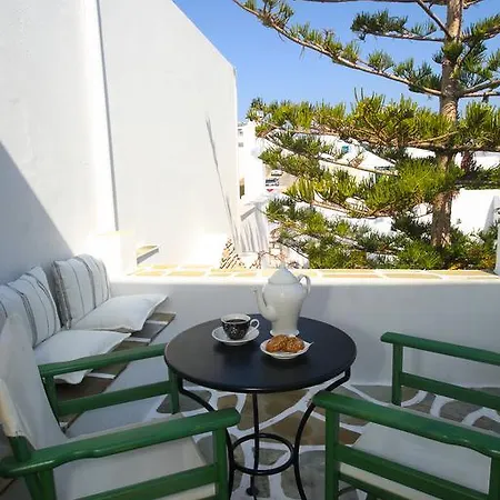 Ostria 3* Naousa (Paros)