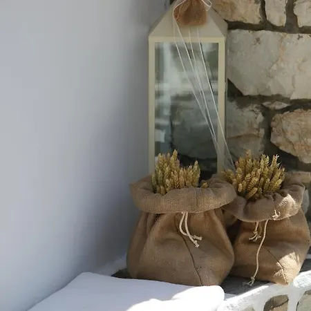 Ostria Νάουσα