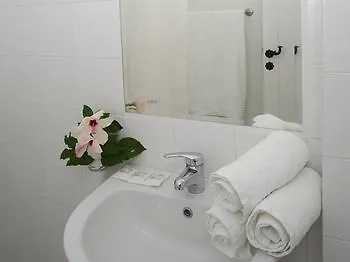 Aparthotel Ostria 3*