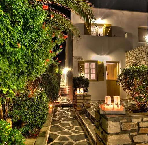 Ostria Aparthotel 3*